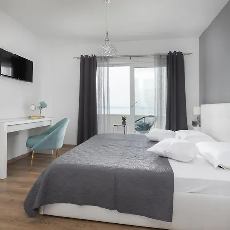 Vakantiehuis Luxury Dioniz *