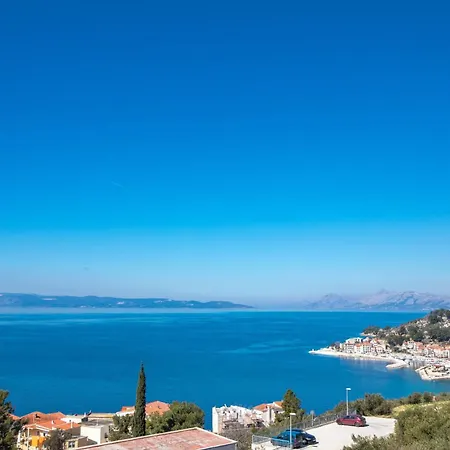 Vakantiehuis Luxury Dioniz