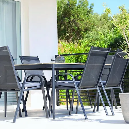 Vakantiehuis Luxury Dioniz *