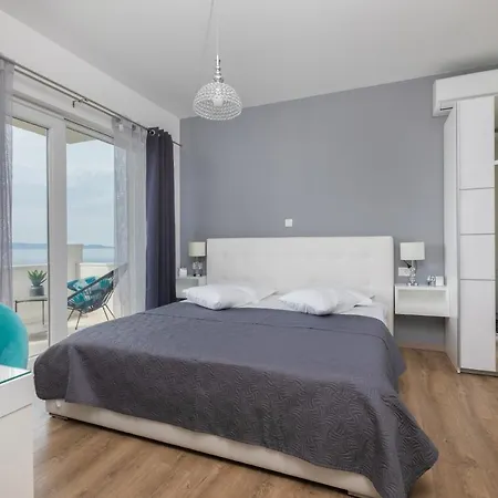 Luxury Dioniz * Podgora (Split-Dalmatia)